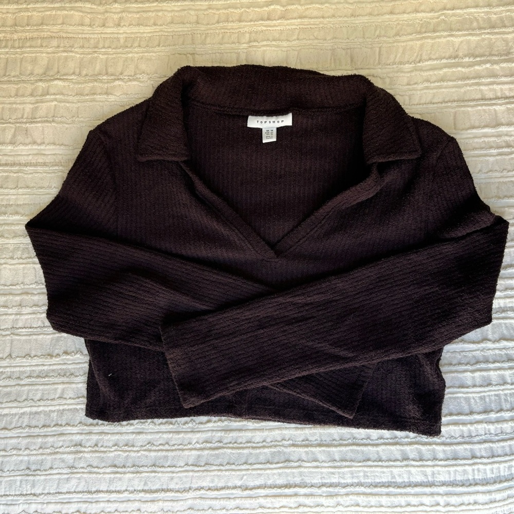 TOPSHOP Brown Cropped Collared Sweater